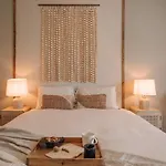 Azzurra - 2 Bedrooms And Parking In Avenidas Novas アパート リスボン